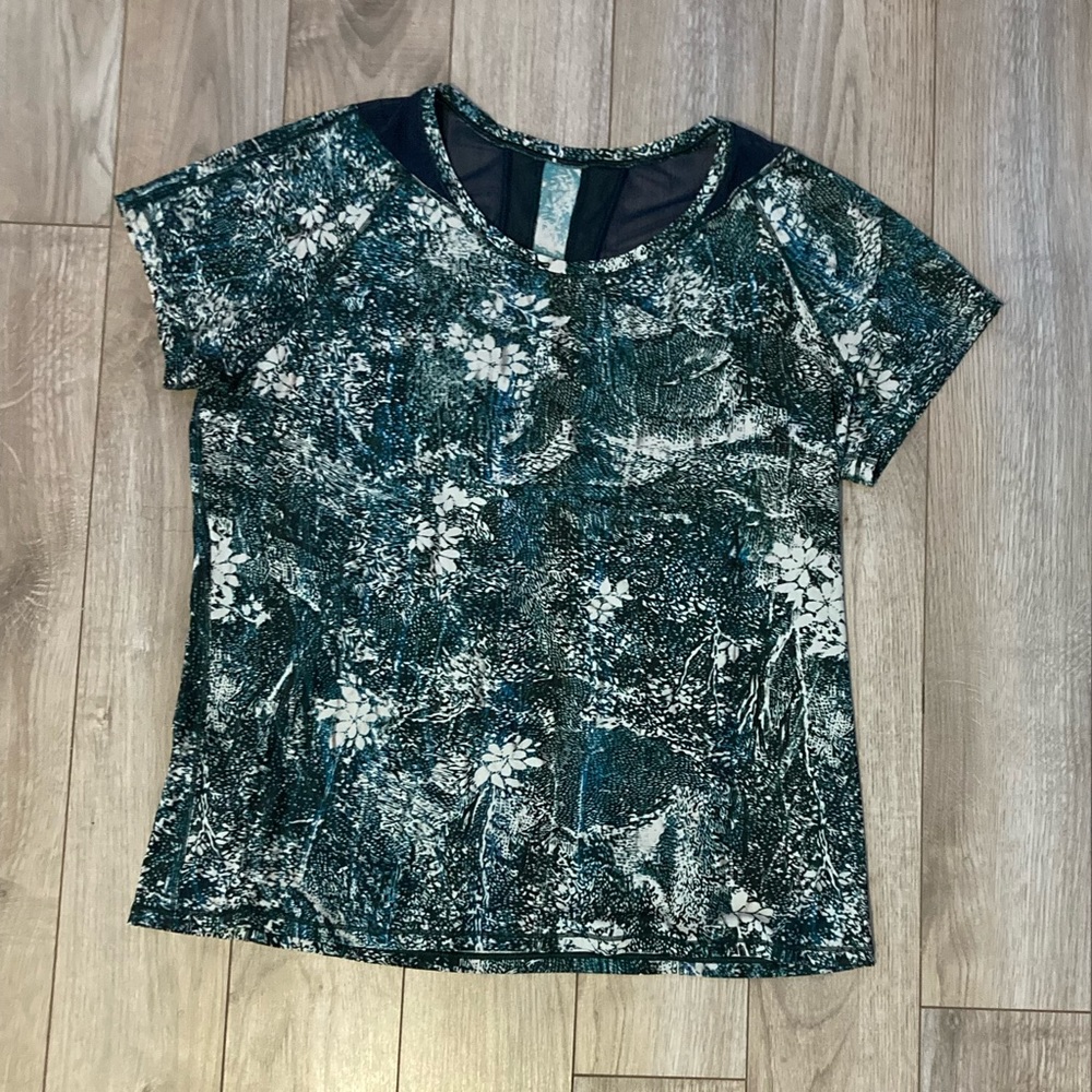 Blue and white Lululemon shirt